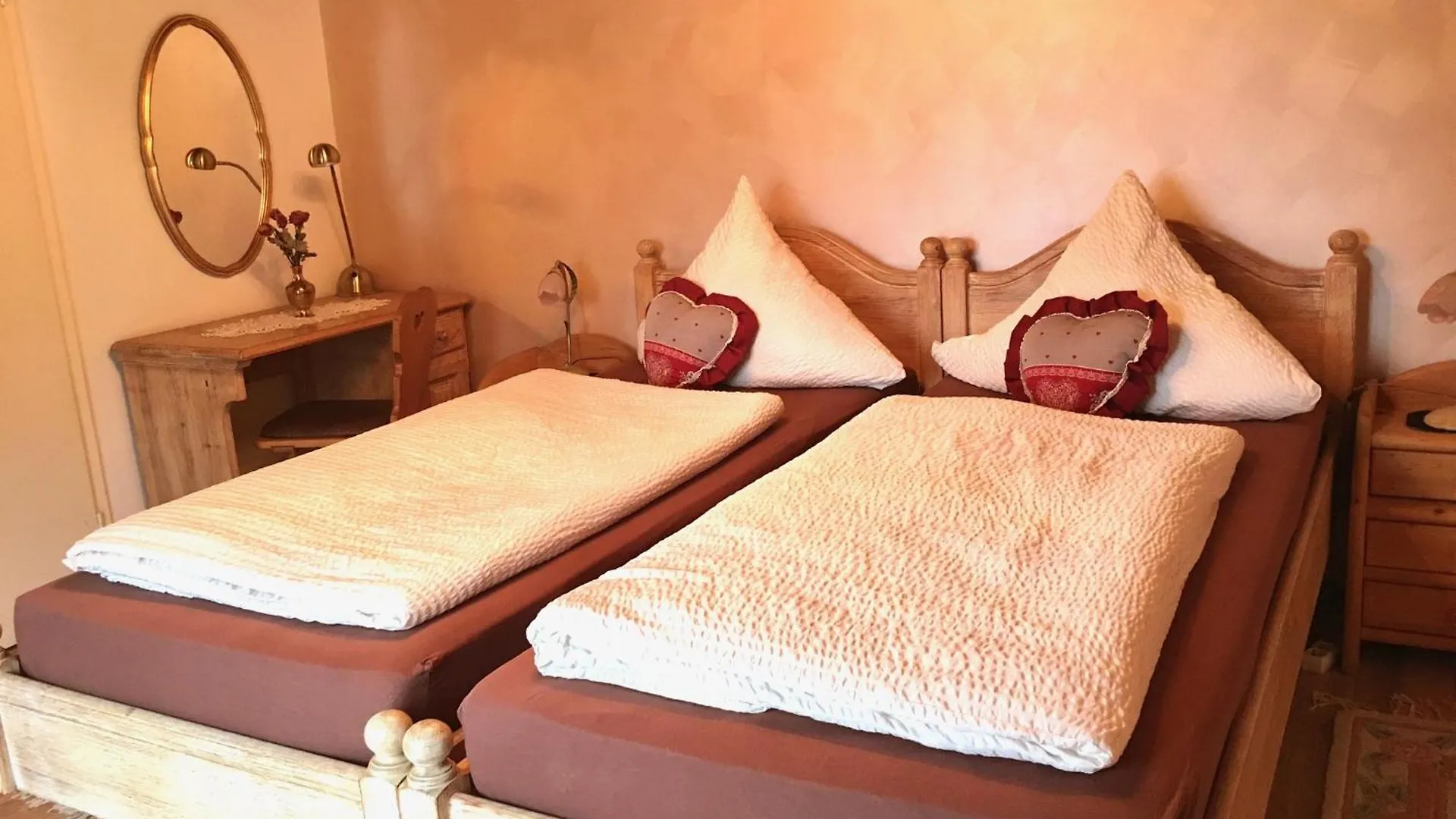 Ferienwohnung Alpensymphonie Mit 110 M2 Und Sonnigem Balkon Burgberg